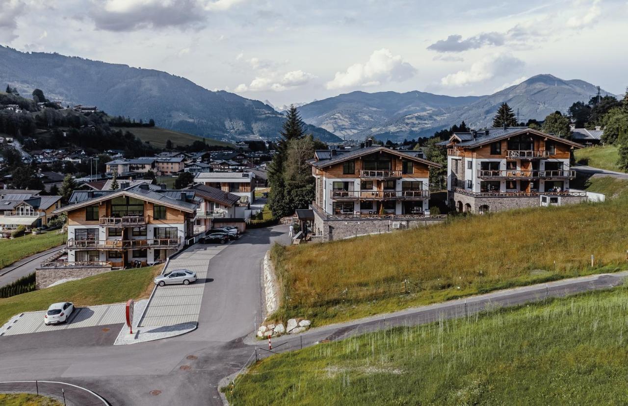 Avenida Panorama Suites Kaprun Exterior foto