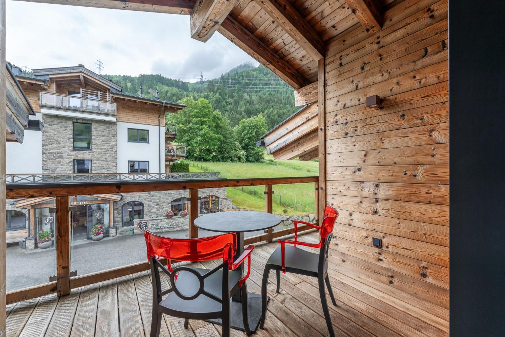 Avenida Panorama Suites Kaprun Exterior foto