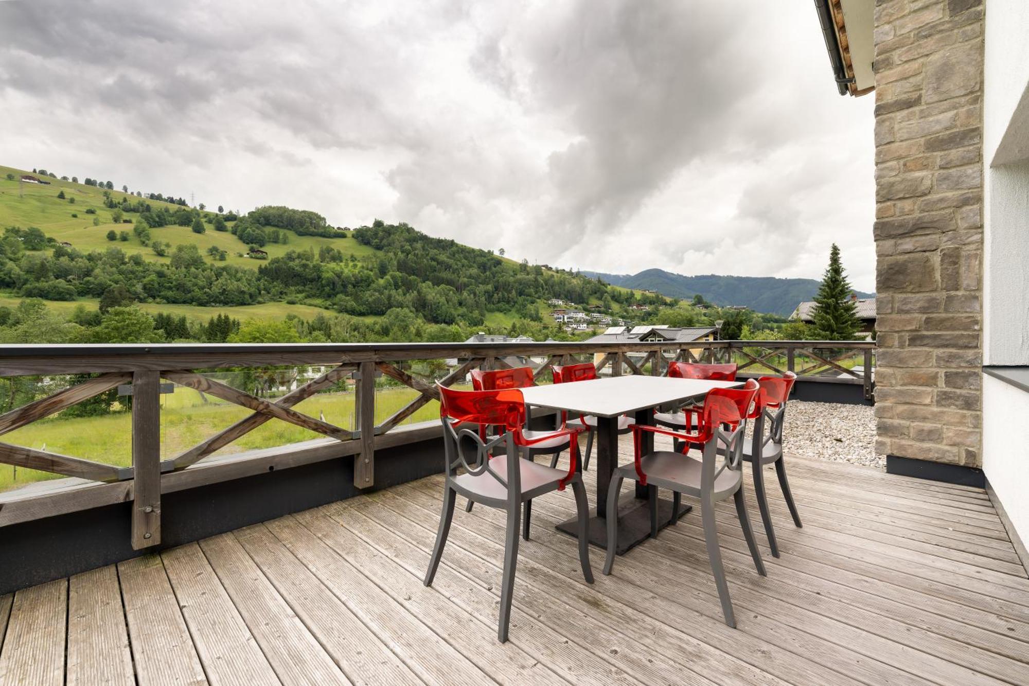 Avenida Panorama Suites Kaprun Exterior foto