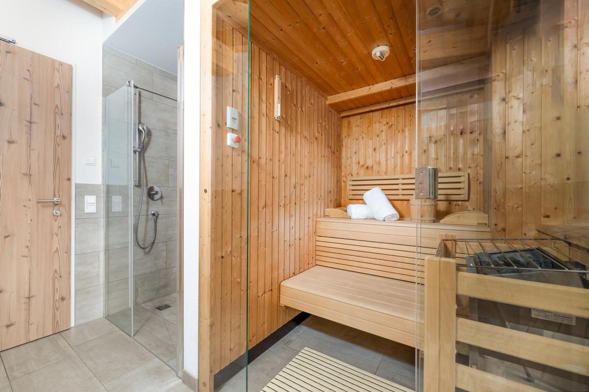Avenida Panorama Suites Kaprun Exterior foto